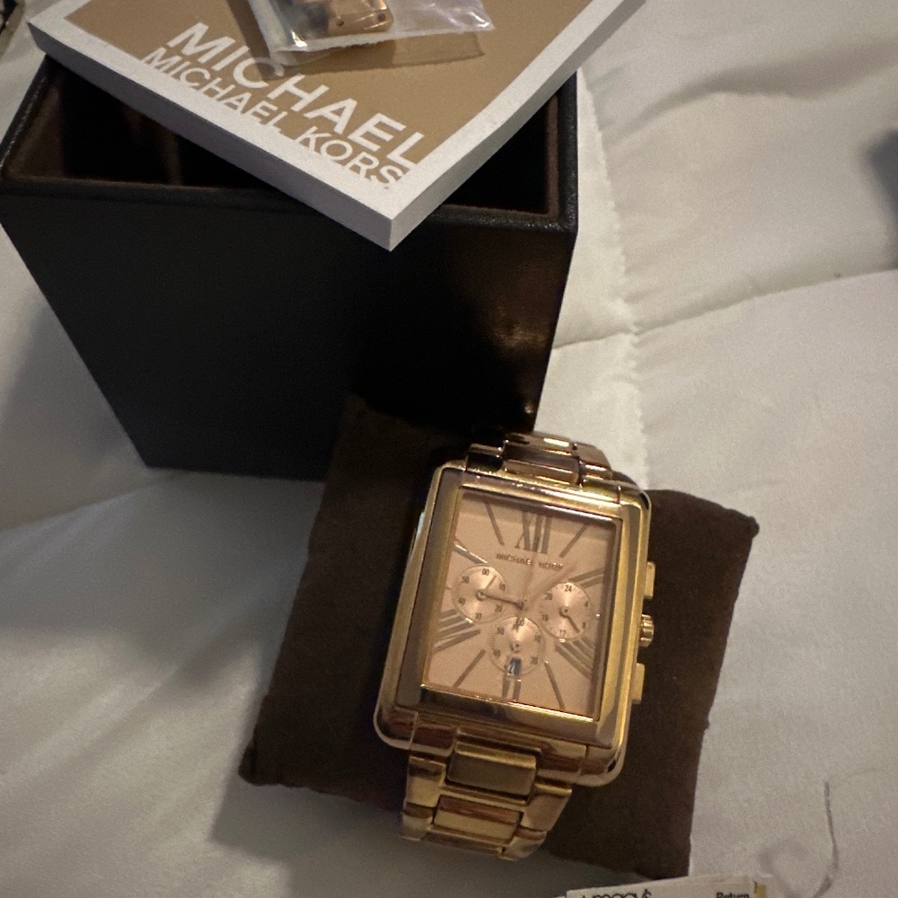 MK Rosegold tone watch